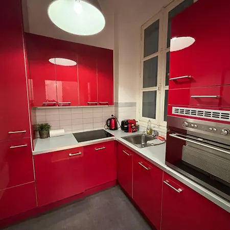 Chic Champs Elysees - Air Conditioning *